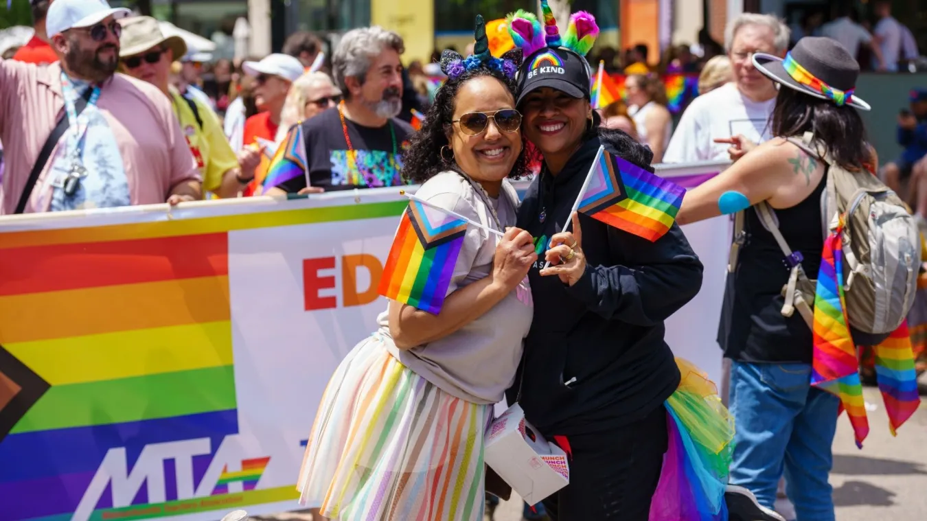 Lgbtq+ boston pride day parade