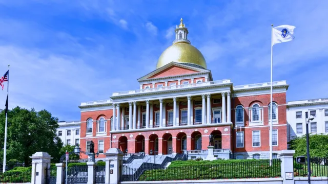 Massachusetts State House 